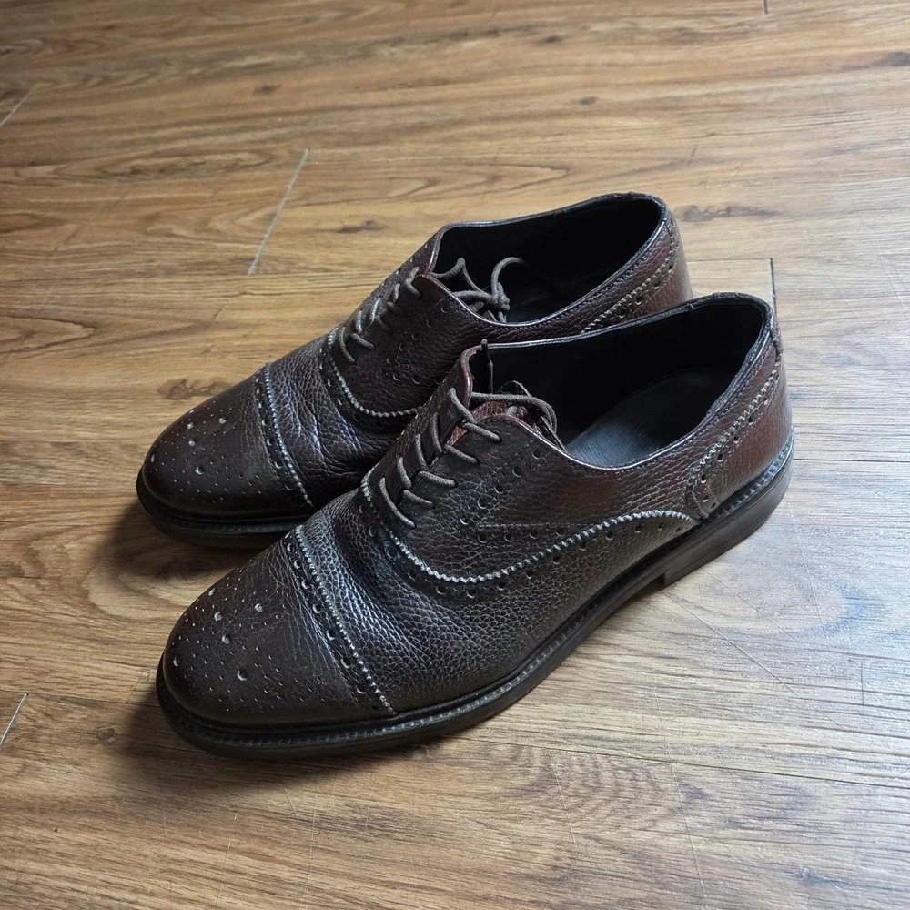 Massimo Dutti Mens Pebble Grain Leather Brogue Cap Toe Oxfords 10 Quiet Luxury